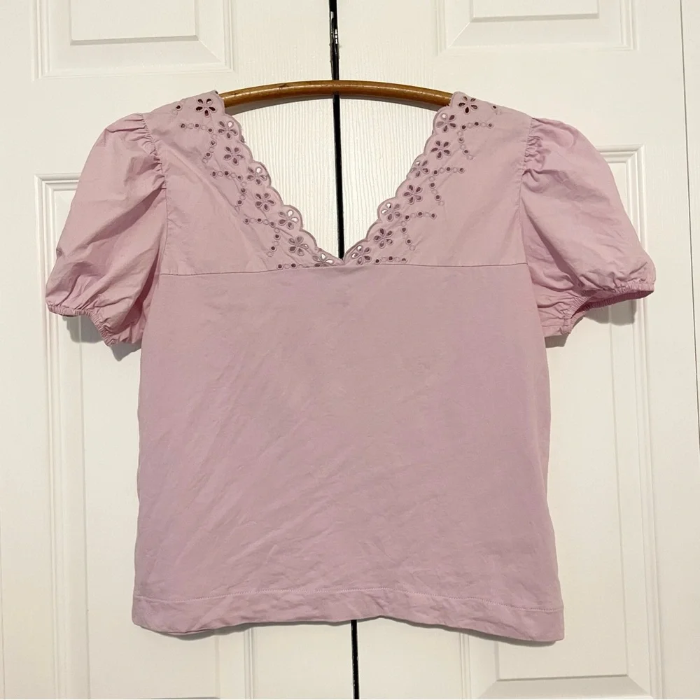 J. Crew Eyelet Top with Puff Sleeves Size Small Lilac Cotton Jersey Tee Pastel - Picture 6 of 6